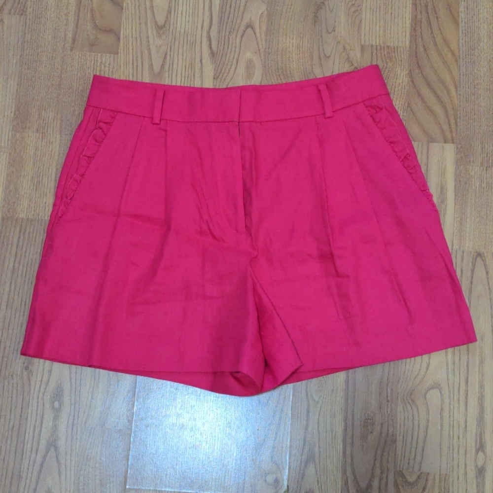 Ann Taylor linen blend shorts with ruffle pocket